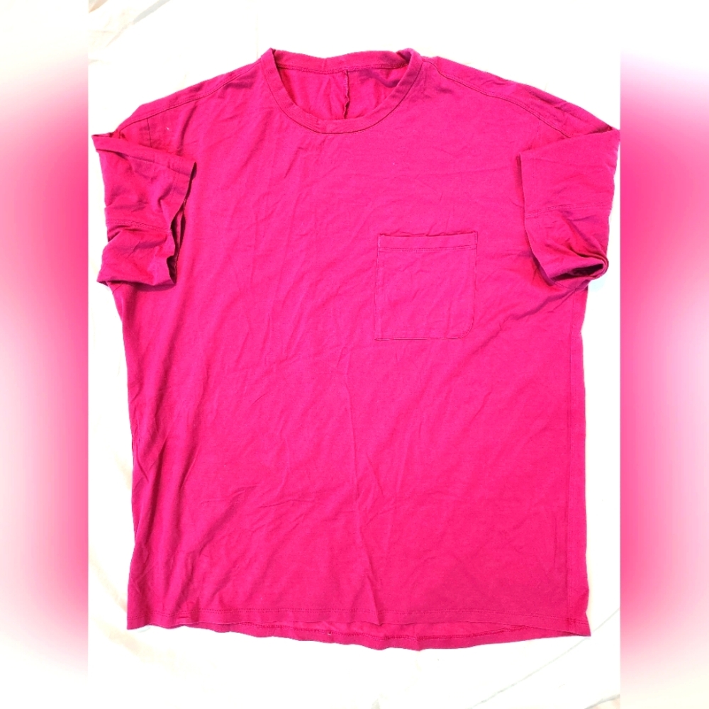 Lululemon 5-year basic tee, magenta purple